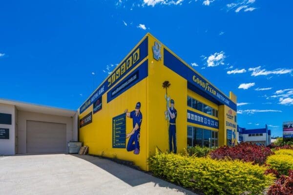 X All Coast Tyres - Outdoors - FINAL-290029